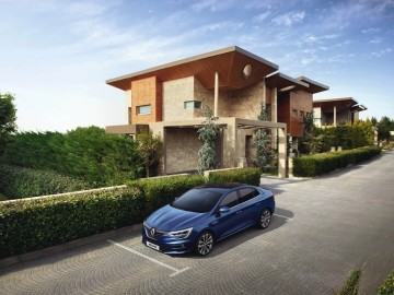 Renault Megane GrandCoupe - Powr&oacute;t